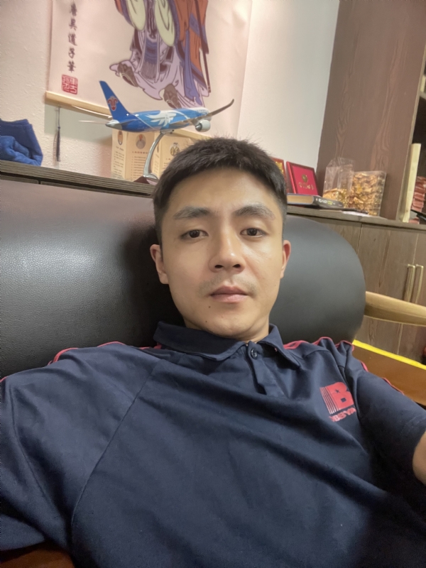 曾曾日上的第一张照片--漳州闪婚服务中心