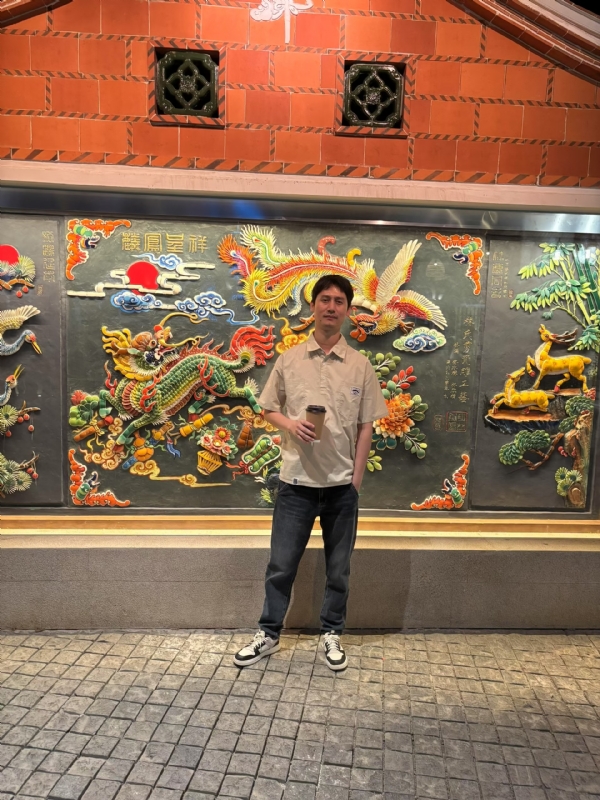 笙箫何的第三张照片--漳州闪婚服务中心